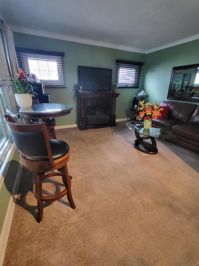 Your Oasis In Niagara Falls Canada מראה חיצוני תמונה